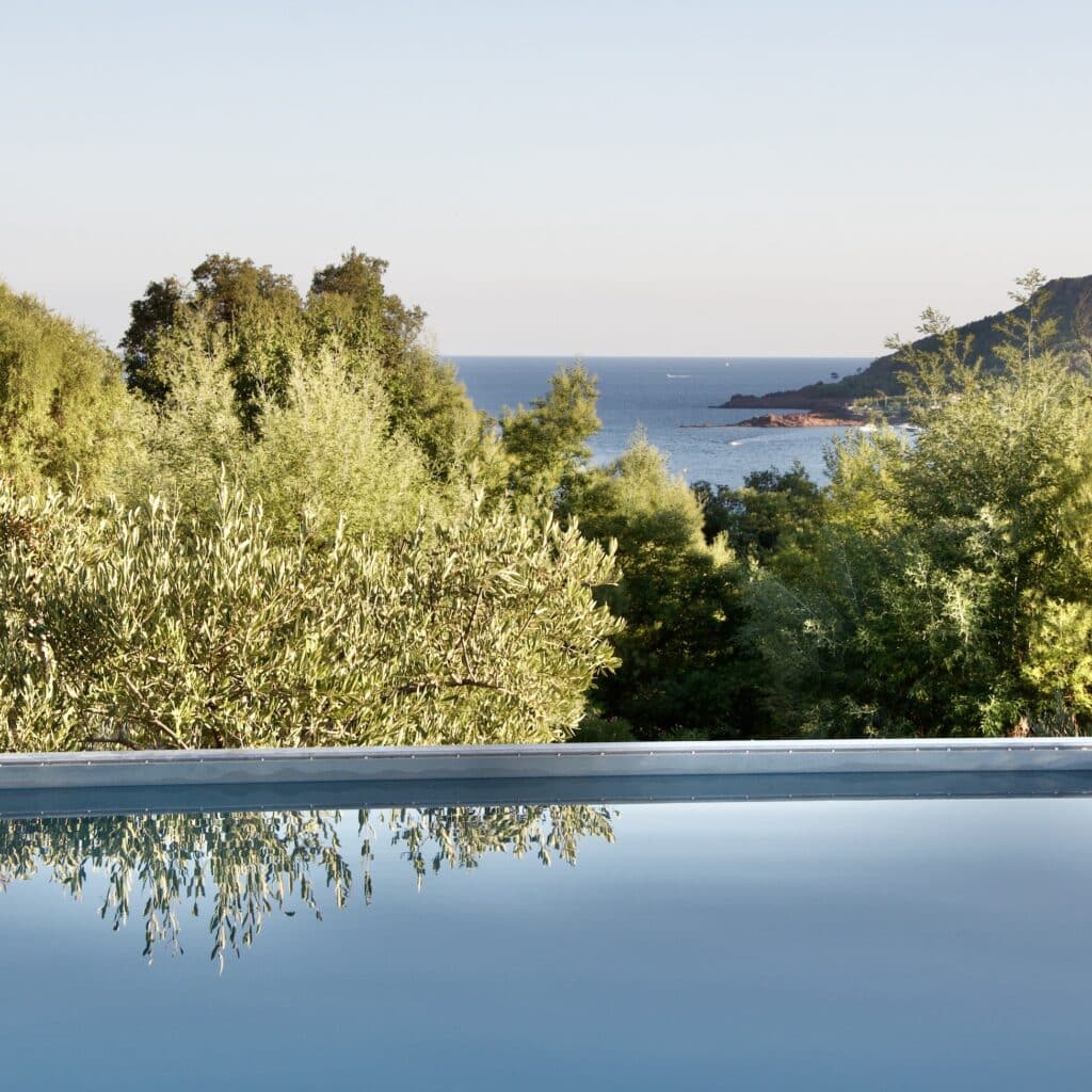 stainless steel swimming pool - French Riviera - OFI design